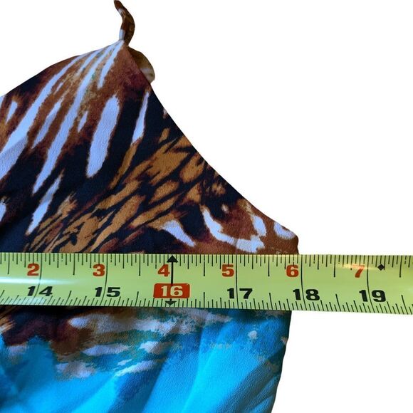 BEBE Printed Chainlink Strap Romper NWT - Picture 7 of 15